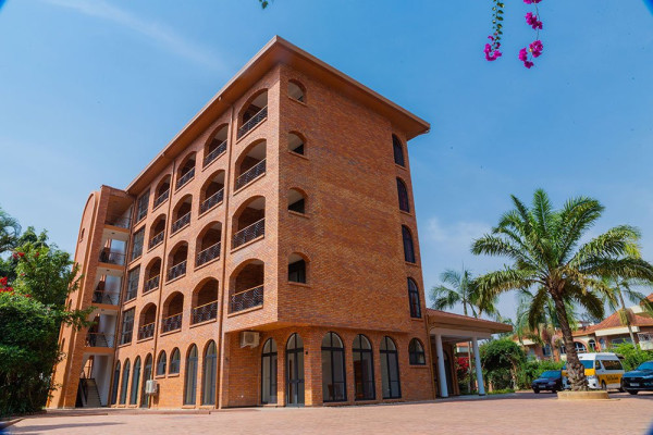 Chez Lando Hotel